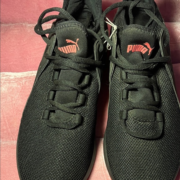 Puma Black Sneakers with Pink Highlights - Picture 4 of 6